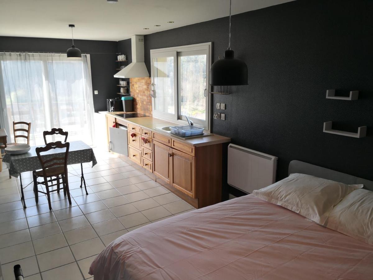 Chambre Meublee Avec Vue Panoramique A Perigueux Sanilhac  Eksteriør billede