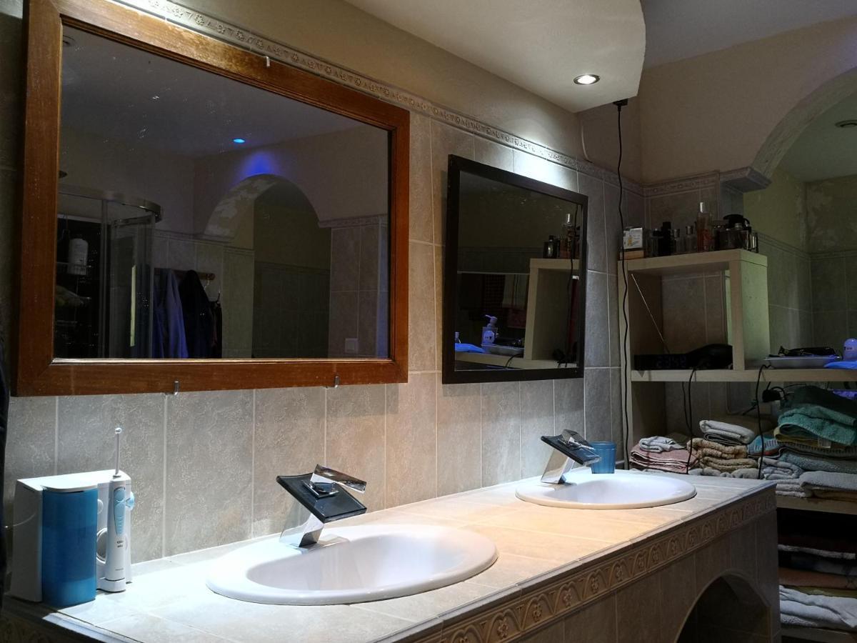 Chambre Meublee Avec Vue Panoramique A Perigueux Sanilhac  Eksteriør billede